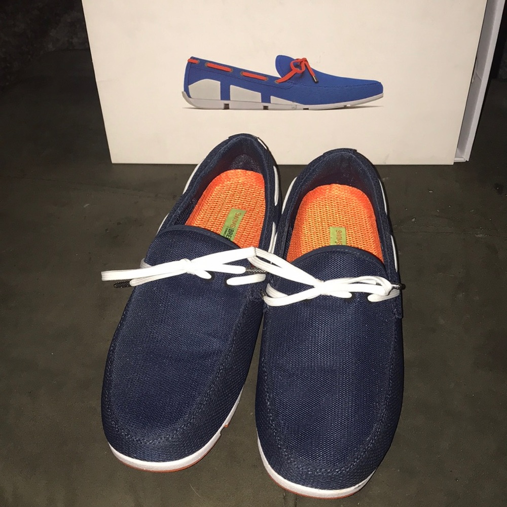 Men’s navy boat shoes swims